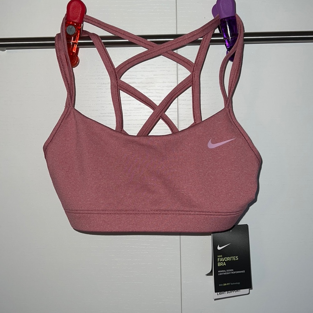 NWT Nike Sports Bra